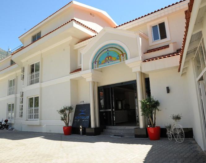 Montebello Deluxe Hotel - Außenansicht