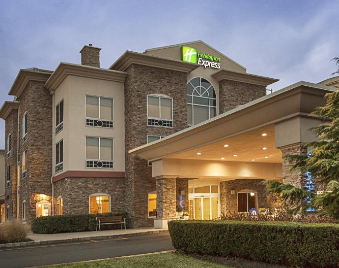 Holiday Inn Express & Suites Long Island-East End - Außenansicht