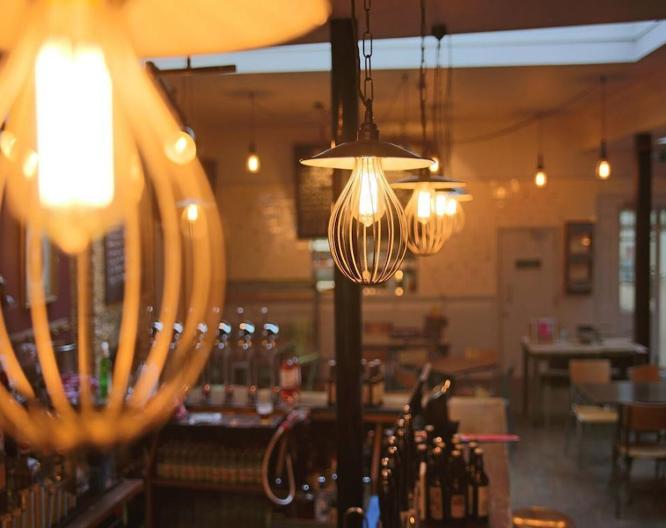 The Old Ship Inn Hackney - Essen und Trinken