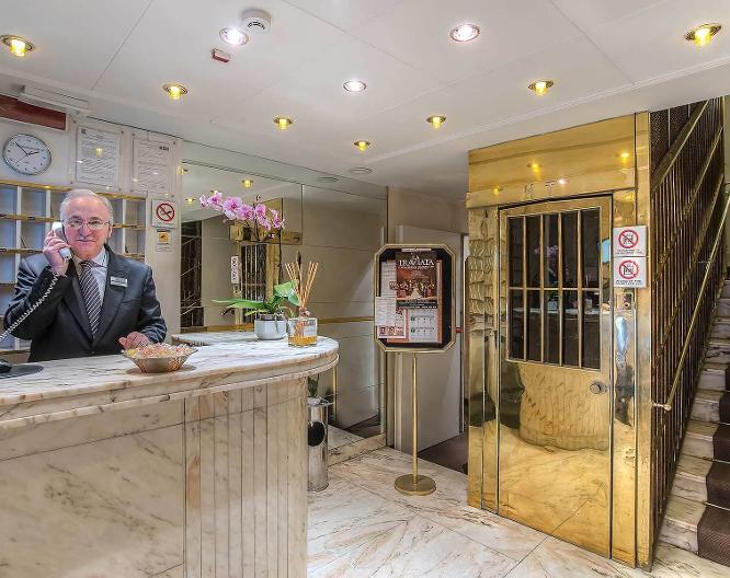 Tritone - Ausstattung