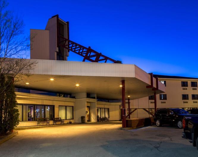 Sinbad's Hotel & Suites - Außenansicht