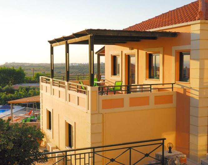 Aloni Suites - Außenansicht