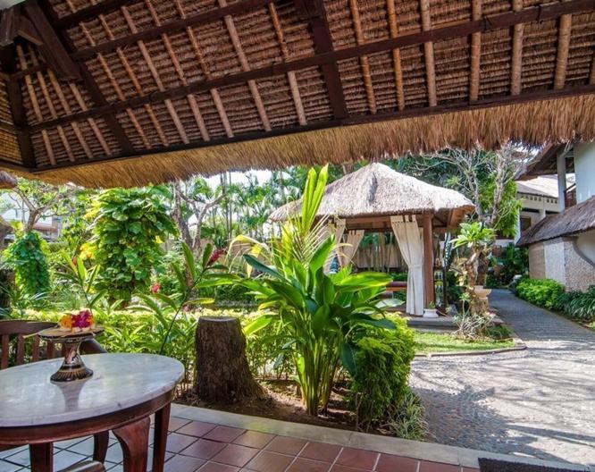 Sativa Sanur Cottages - Außenansicht