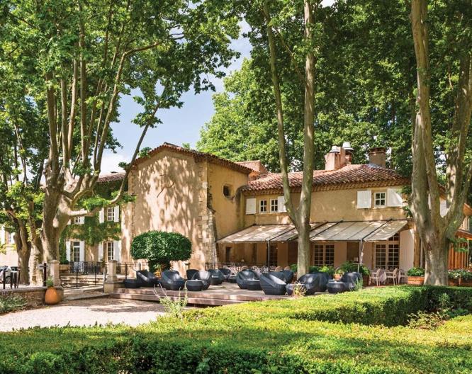 Moulin de Vernègues Hotel & Spa - Außenansicht