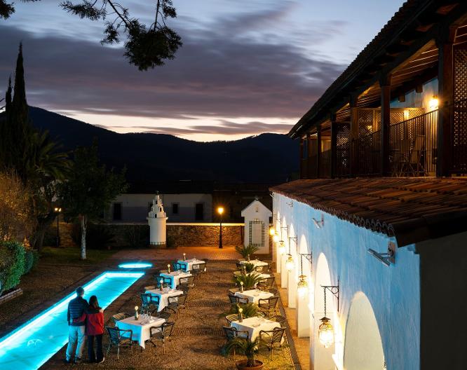 Parador de Guadalupe - Außenansicht