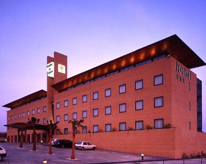 Posadas de España Paterna - Vue extérieure