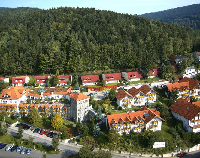 Burg Hotel Am Hohen Bogen - Außenansicht