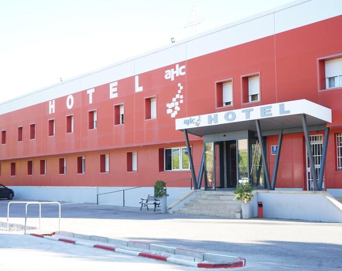AHC Hoteles Low Cost Cáceres - Außenansicht