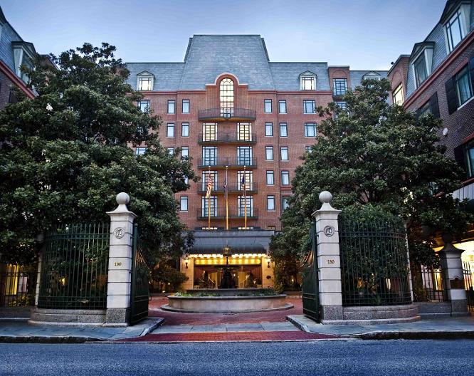 The Charleston Place - Außenansicht