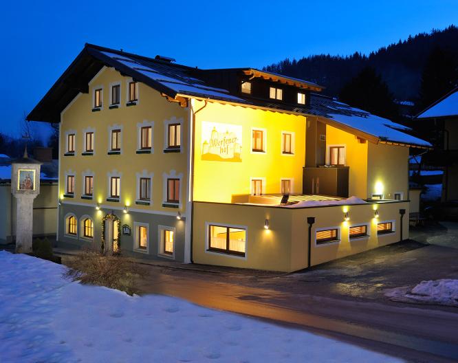 Werfenerhof - Außenansicht