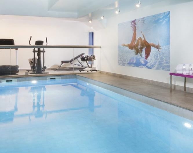 Lyric Hotel Paris - Pool
