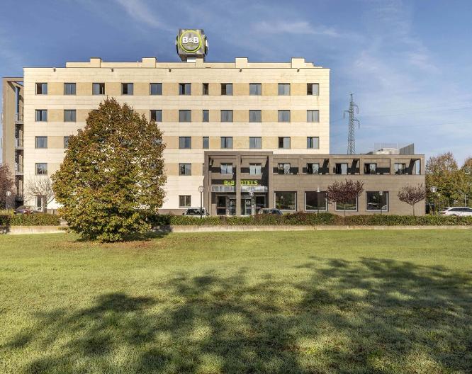 B&B HOTEL Arezzo - Außenansicht