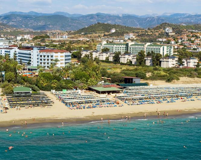 Caretta Beach Hotel - Landschaft