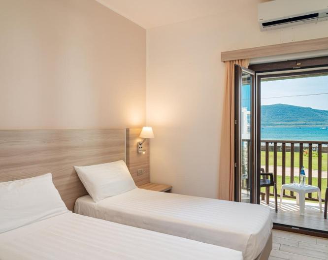 Hotel Portoconte - Außenansicht