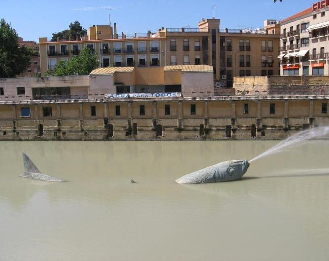 Universal Murcia - Außenansicht