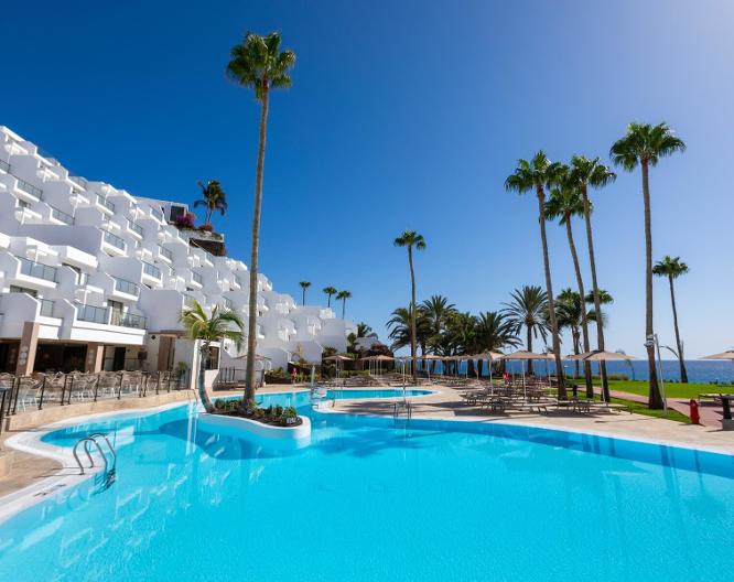 Riu Palace Calypso - Außenansicht