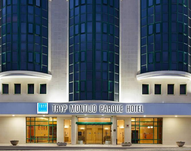 TRYP by Wyndham Montijo Parque Hotel - Außenansicht