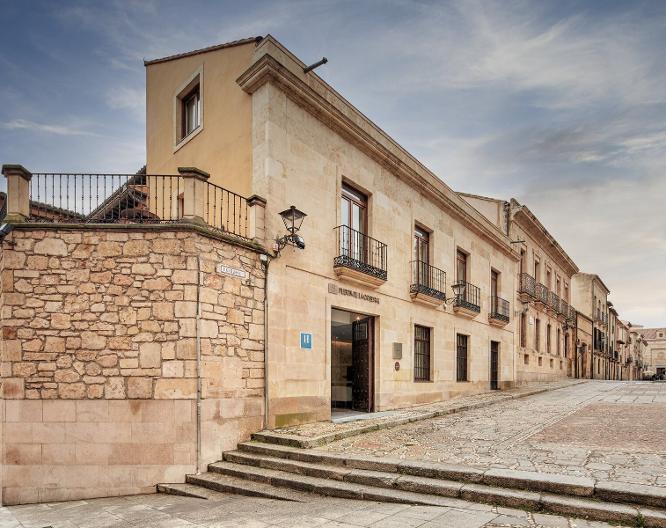 Sercotel Puerta de la Catedral - Außenansicht