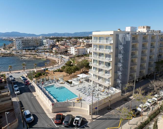 BQ Apolo Hotel - Außenansicht