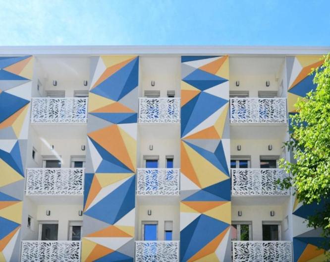 Color Hotel Rimini - Vue extérieure