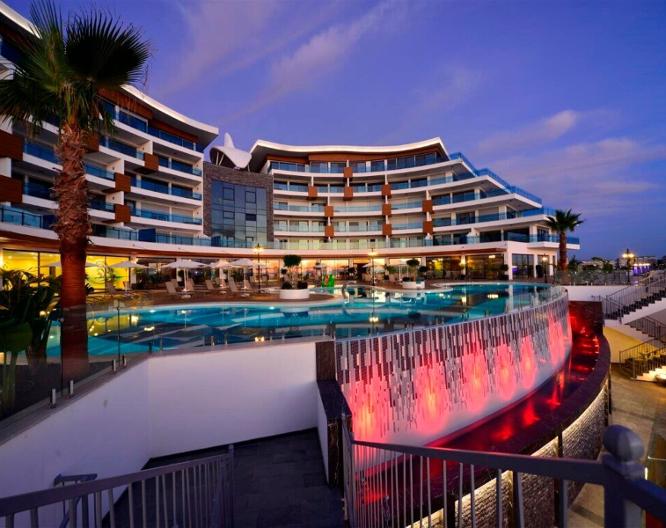 Elite Luxury Suite & Spa - Außenansicht