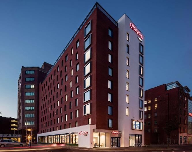 Hampton by Hilton Belfast City Centre - Außenansicht