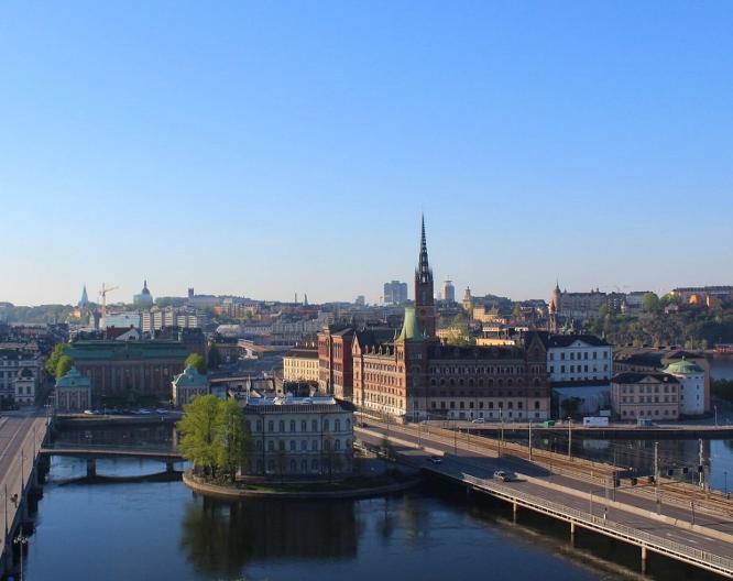 Sheraton Stockholm Hotel - Außenansicht