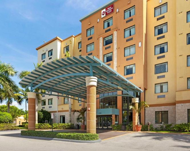 Best Western Plus Kendall Airport Hotel & Suites - Vue extérieure