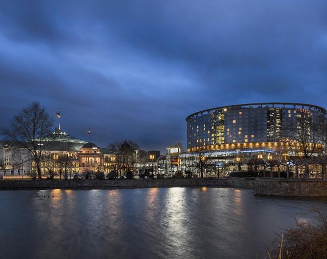 Maritim Frankfurt - Außenansicht