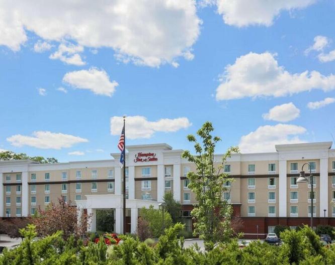 Hampton Inn & Suites Poughkeepsie - Außenansicht