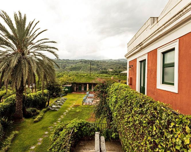 Etna Hotel - Außenansicht
