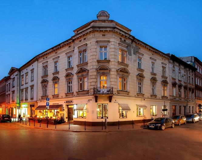 Spatz Aparthotel - Außenansicht