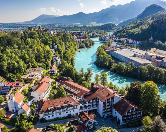 Euro Park Hotel International - Außenansicht