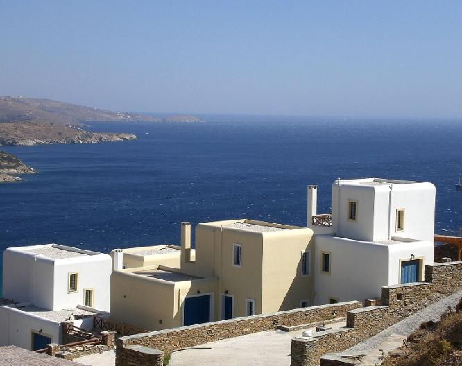 Monolithos Villas - Außenansicht