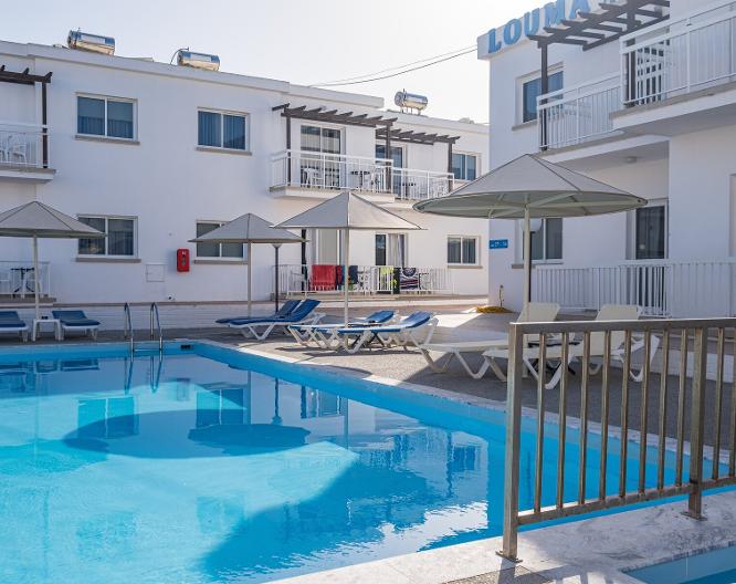 Anais Bay Apartments - Pool
