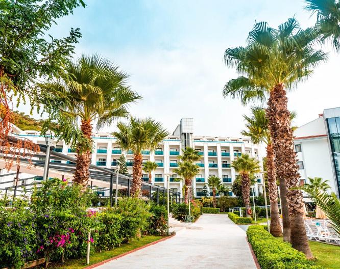 Green Nature Resort Spa - Außenansicht