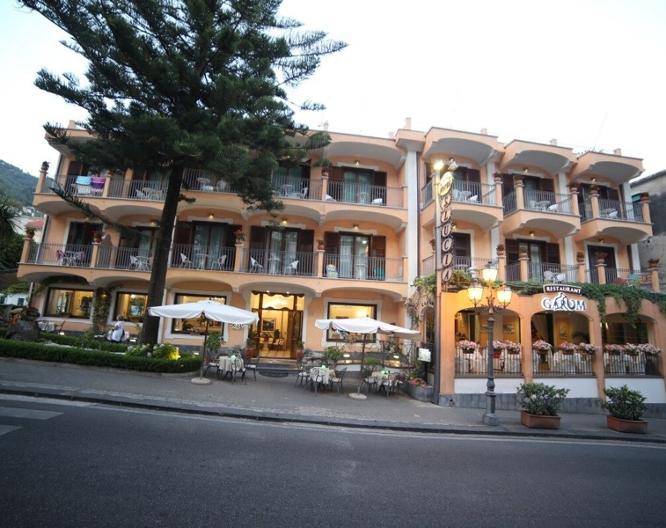 Santa Lucia Hotel - Vue extérieure