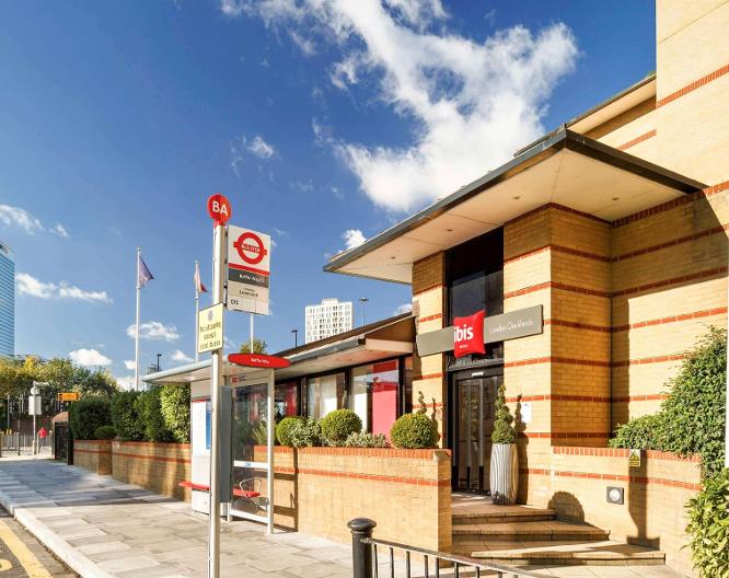 ibis London Docklands Canary Wharf Hotel - Außenansicht
