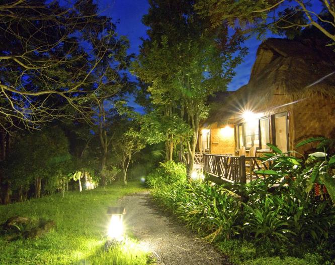 Hmong Hilltribe Lodge - Außenansicht