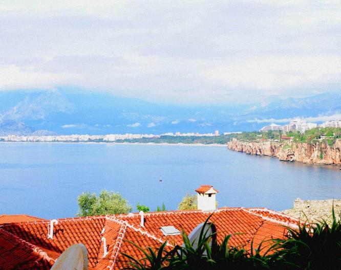 Özmen Pension - Außenansicht