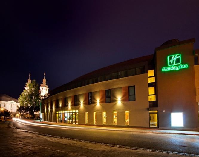 Holiday Inn Trnava - Außenansicht