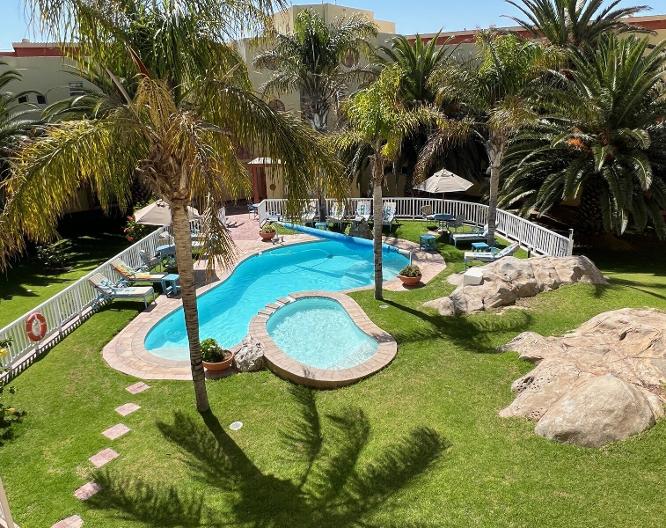 Lüderitz Nest Hotel - Außenansicht