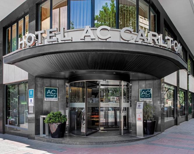 AC Carlton Madrid - Außenansicht