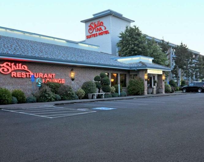Shilo Inn Suites Hotel Portland Airport - Außenansicht