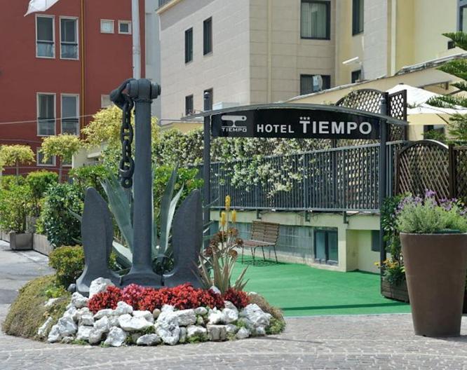 Tiempo Hotel - Général