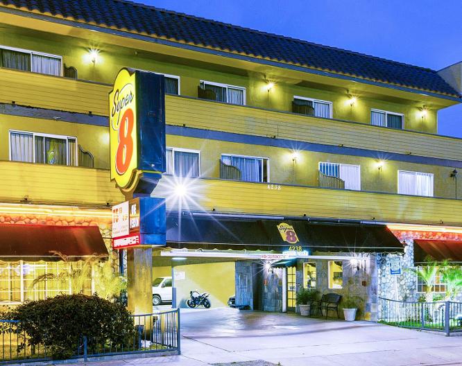 Super 8 Inglewood/LAX/LA Airport - Außenansicht