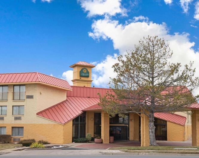 La Quinta Inn & Suites by Wyndham Salt Lake City - Layton - Außenansicht