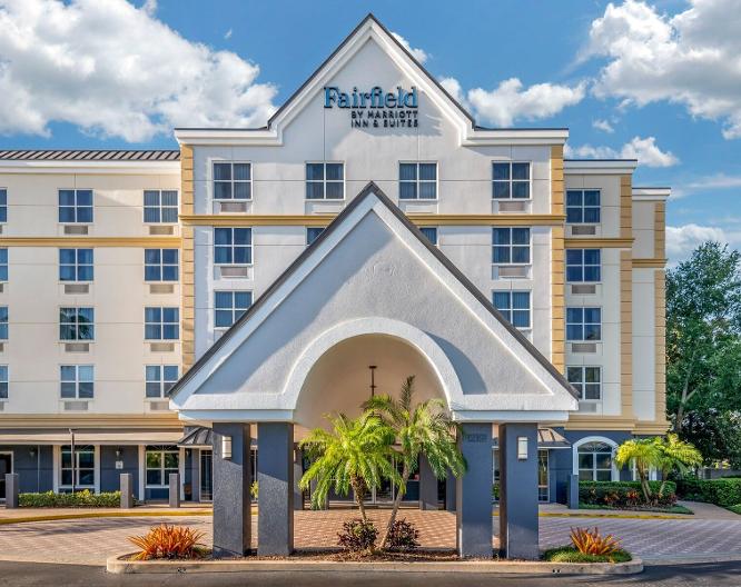 Fairfield Inn & Suites Orlando Lake Buena Vista - Außenansicht