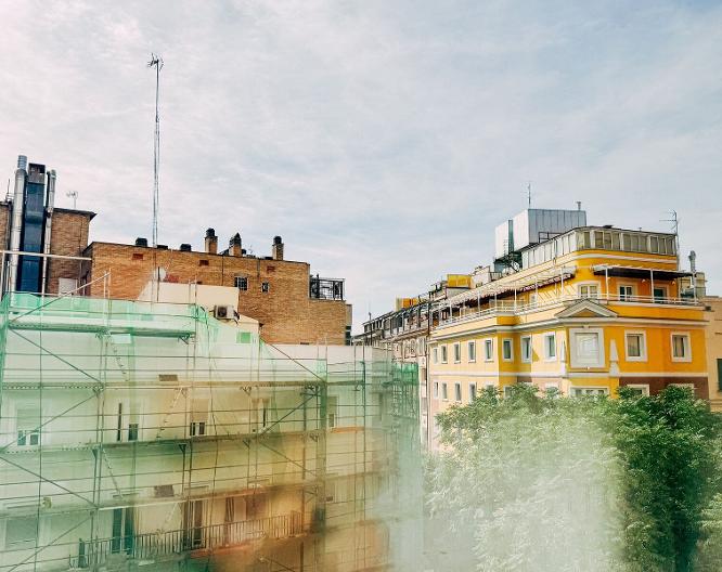 Motion Gran Via - Außenansicht