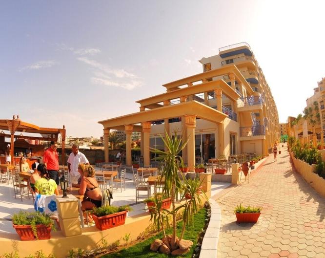Sphinx Aqua Park Beach Resort - Außenansicht